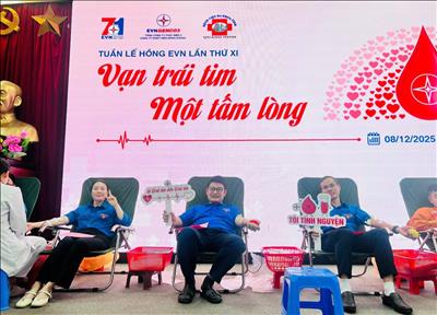 ĐOÀN THANH NIÊN CÔNG TY NHIỆT ĐIỆN MÔNG DƯƠNG SÔI NỔI CÁC HOẠT ĐỘNG HƯỚNG TỚI KỶ NIỆM 71 NĂM NGÀY TRUYỀN THỐNG NGÀNH ĐIỆN